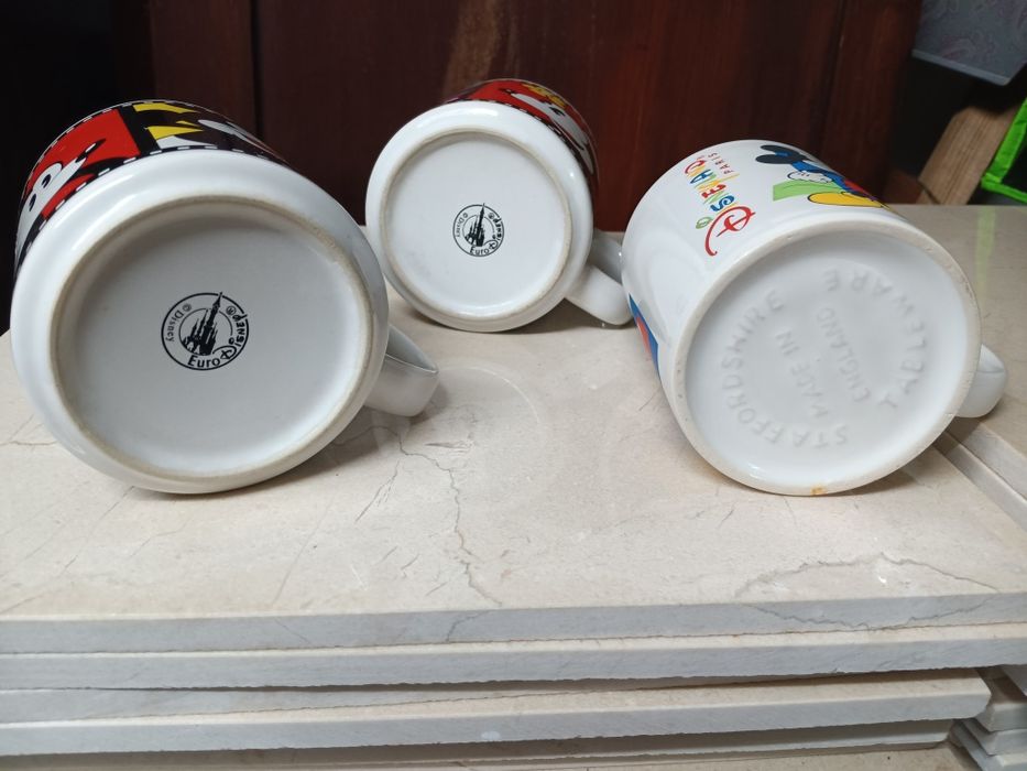 3 canecas Disney originais