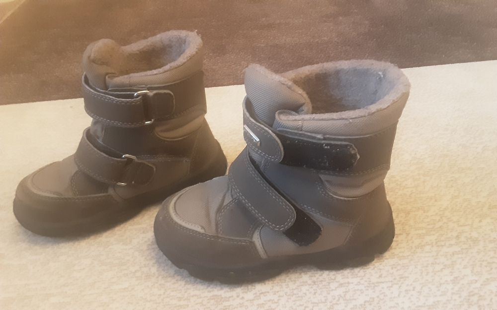 Сапожки детские теплые фирмыChicco-Tex Морокко, фирмы Gulliver.