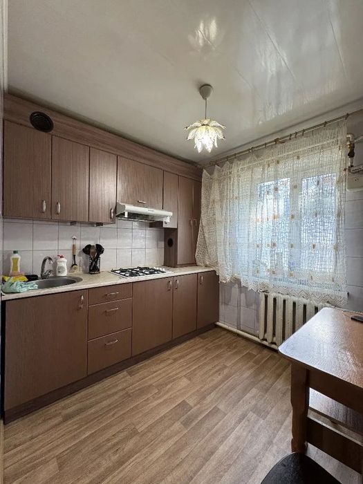 Продам 3-ком кв  Слобожанский Правда Калиновая