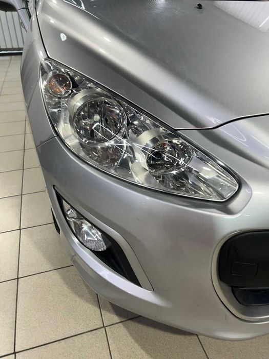 Peugeot 308SW 2012 1.6 e-HDI