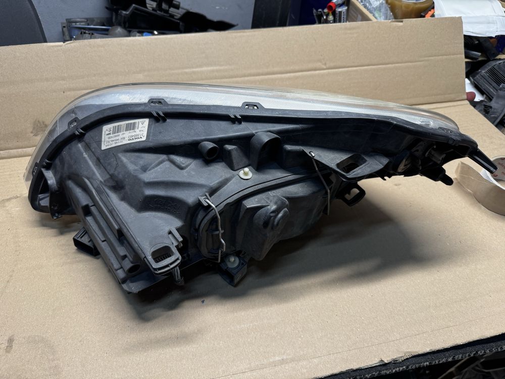 Bi xenon volvo xc60. 2008 do 2013 europa 31395.463