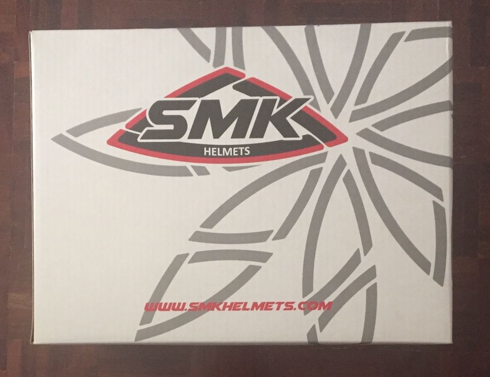 Capacete marca SMK