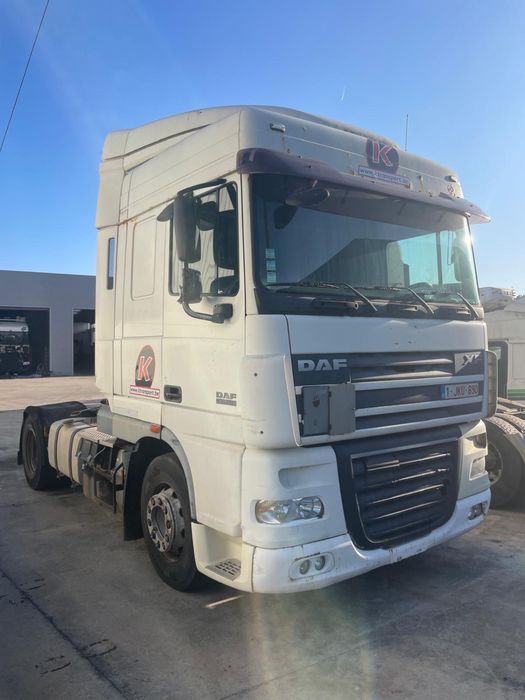 Daf modelo 105 -410 cavalos