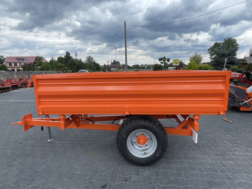 Przyczepa wywrotka rolnicza sadownicza   1520X2530 + oświetlenie .2.5T