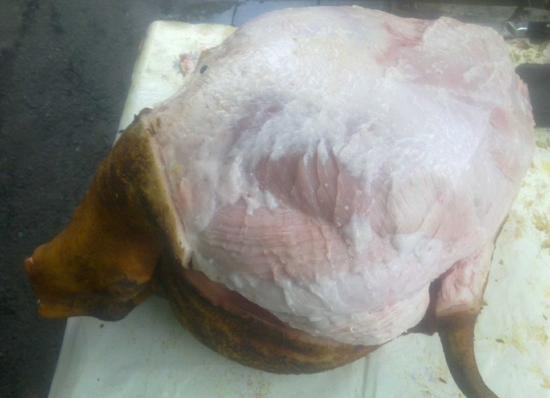 М'ясо свинини домашня свинина туши Сало