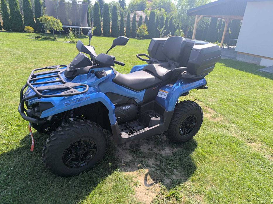 Quad Can-am Outlander max 650,570 4x4 w nowym stanie Kymco Grizzly 700
