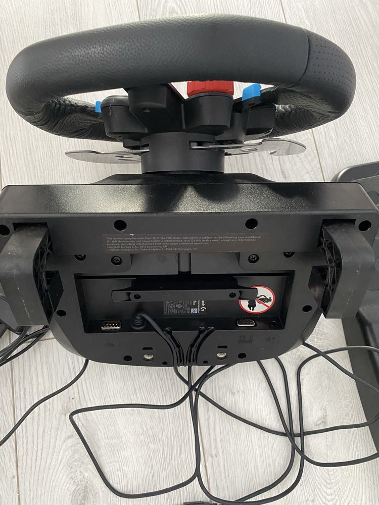 Ігровий руль Logitech g29