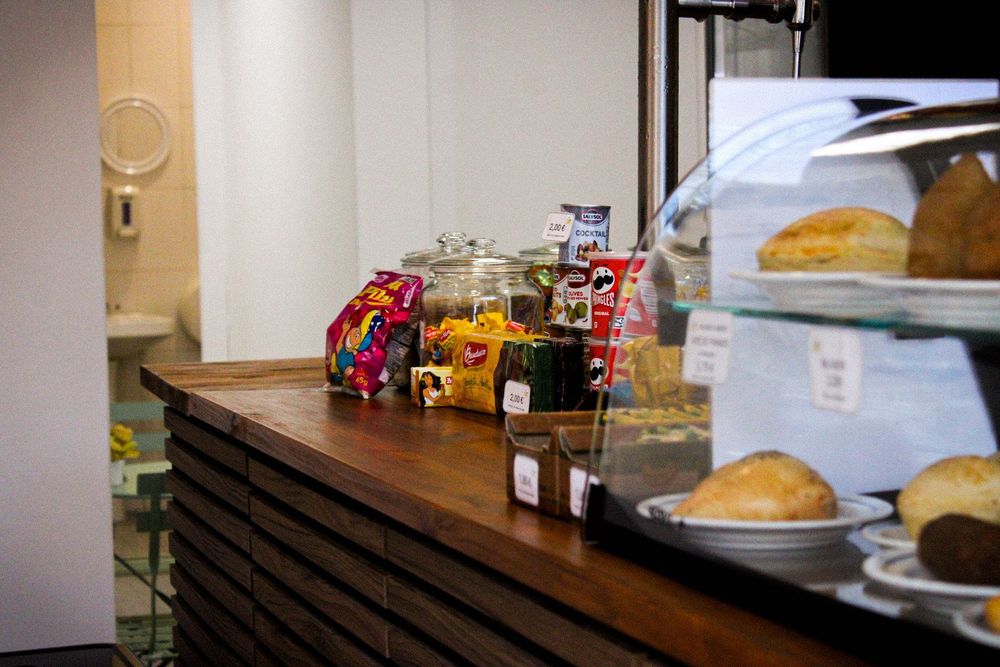 Lanchonete SnackBar Reformado e Esplanada Trespasse imediato.