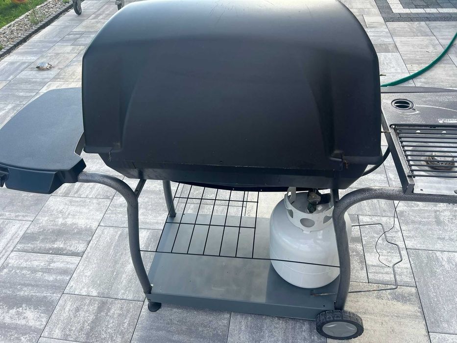Grill Kenmore z butlą