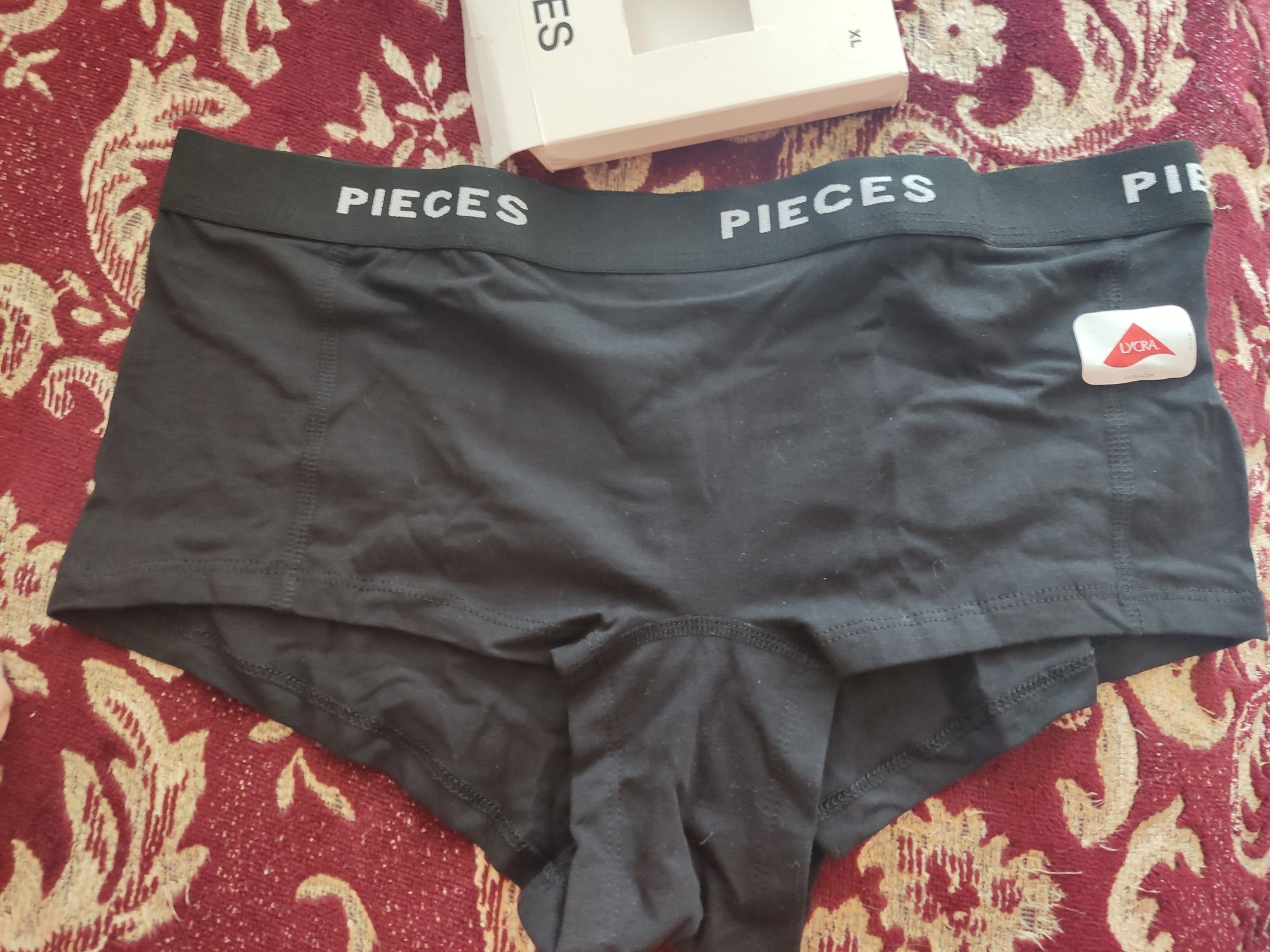 Трусы женские Pieces XL