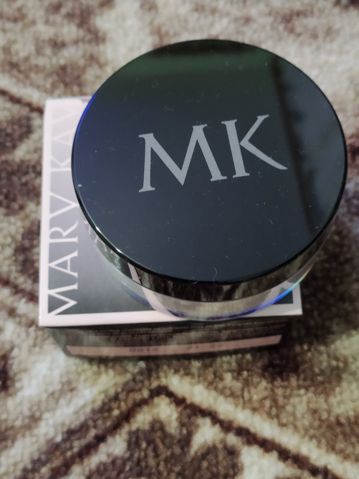 Розсипчаста,прозора пудра Mary Kay