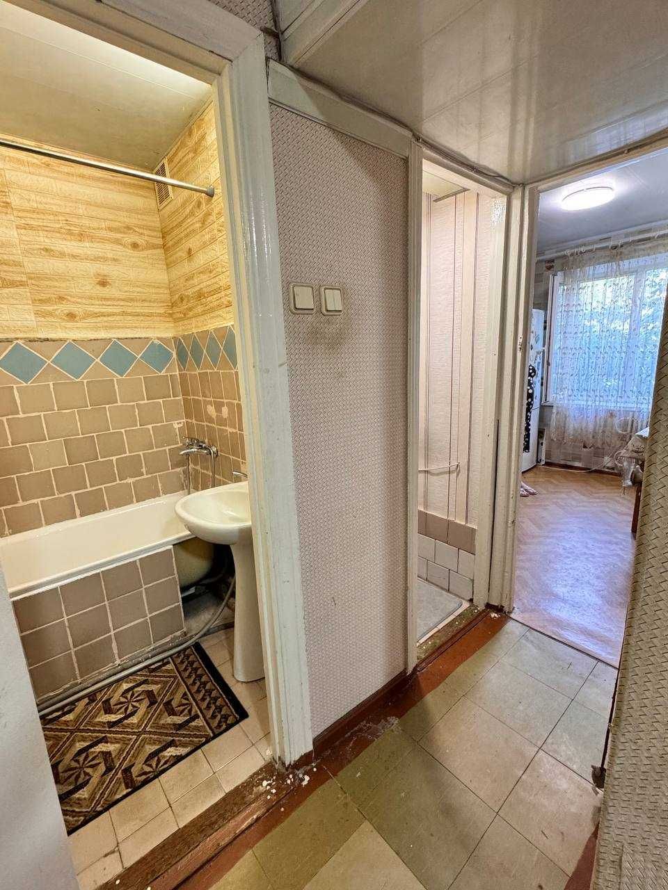 Продам 2 чешку на Левобережный-3 пр. Мира