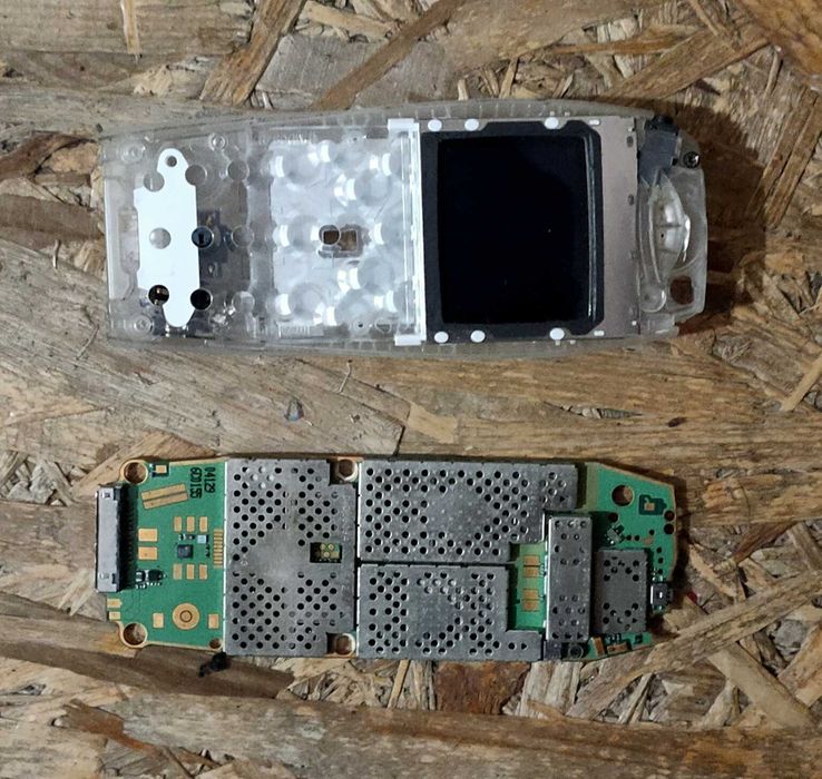 Запчасти мобильных телефонов,планшетов.