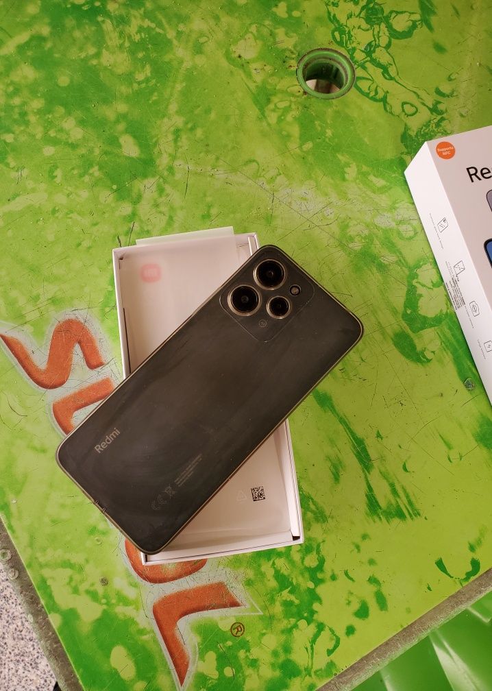 Xiaomi redmi 12.