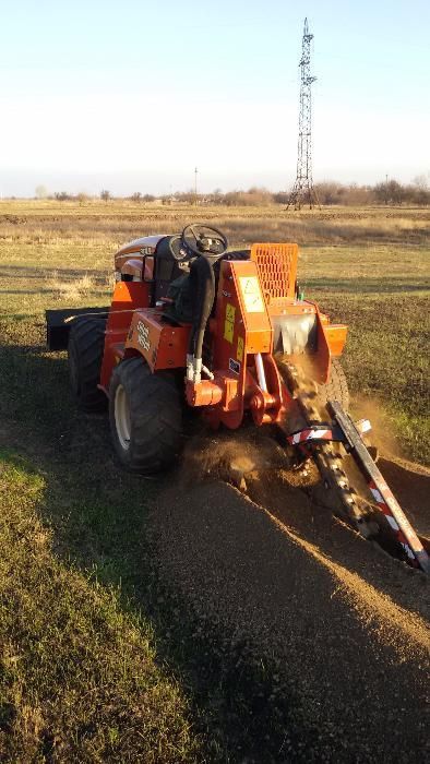 Аренда, Услуги траншеекопателя, бары DITCH WITCH RT-45