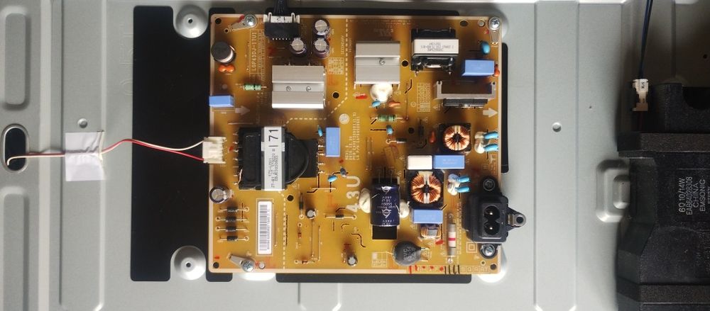 LG 43Uj630V para peças