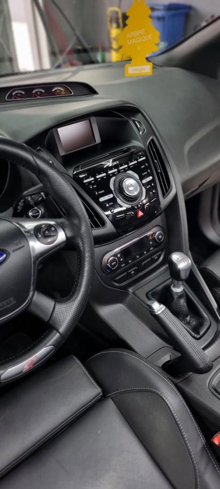 Ford Focus ST 250cv