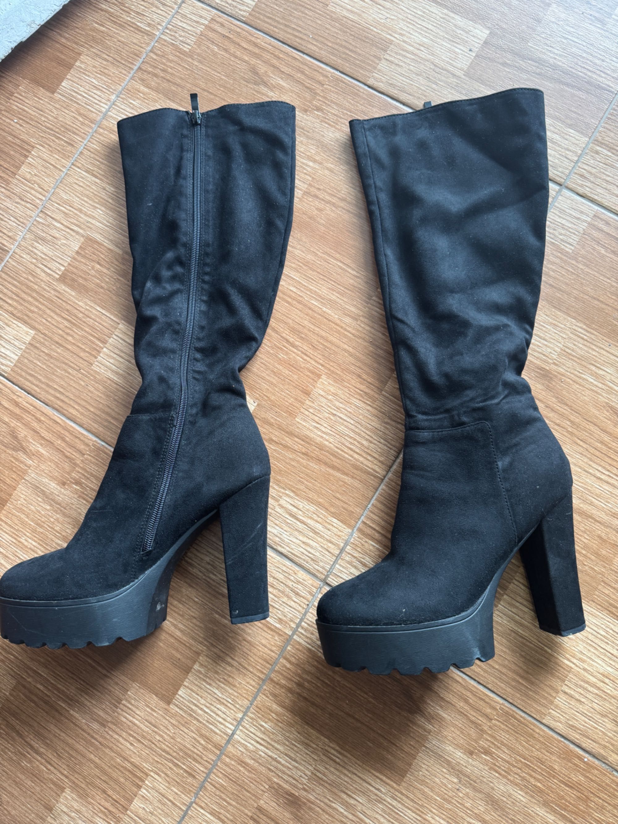 Botas negras altas 38