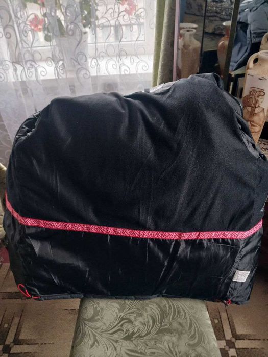 Курточка осіння і курточка зимова