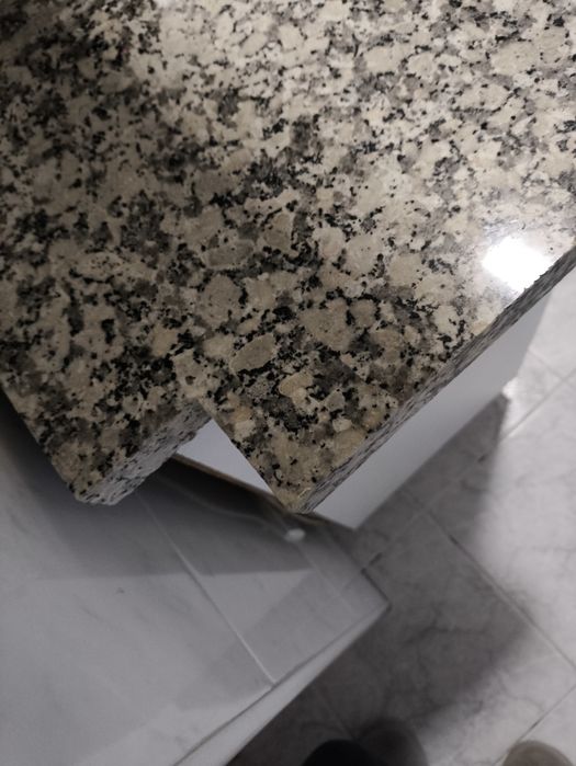 Móvel cozinha com pedra mármore