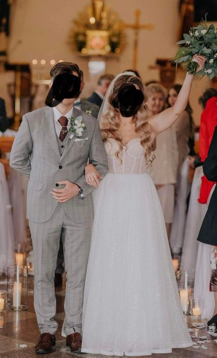 Suknia ślubna szyta na miarę - 38