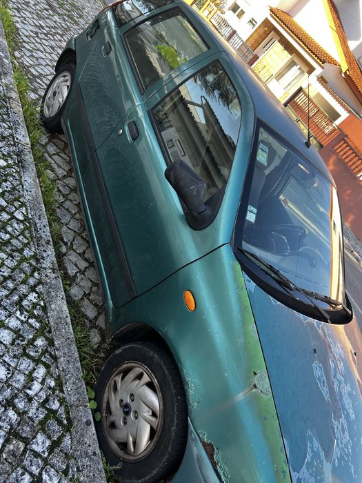 Fiat punto 1.2 com inspencao ate maio de 2026