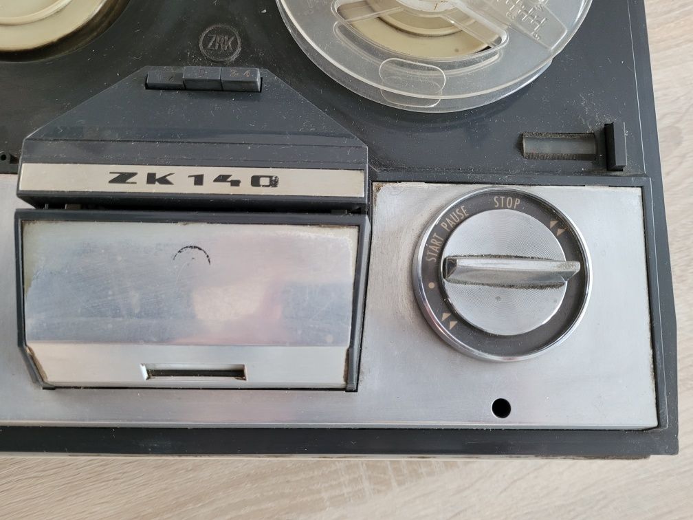 Magnetofon SZPUL. ZK 140 GRUNDIG