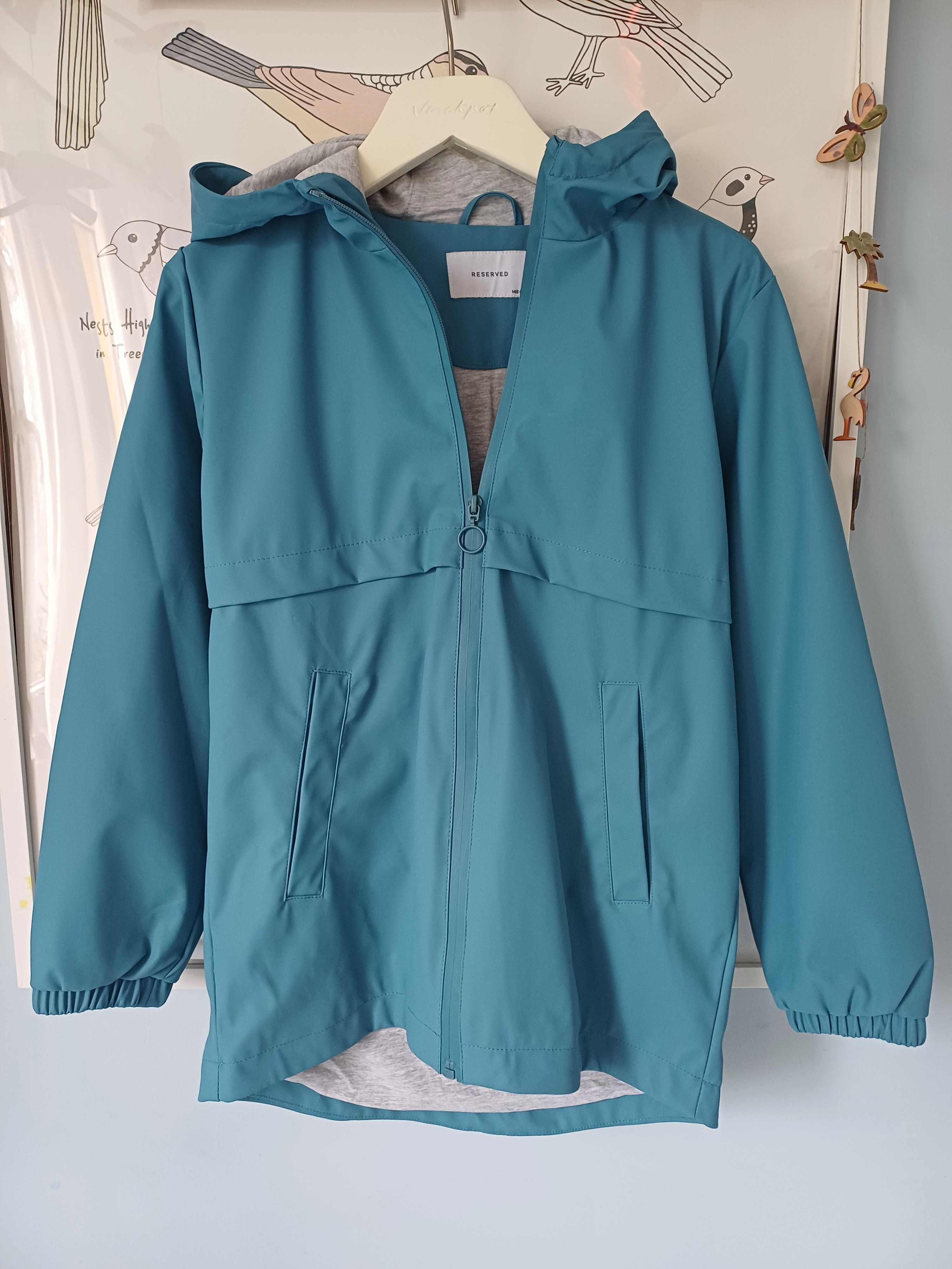 Płaszcz przeciw deszczowy Reserved 146cm
