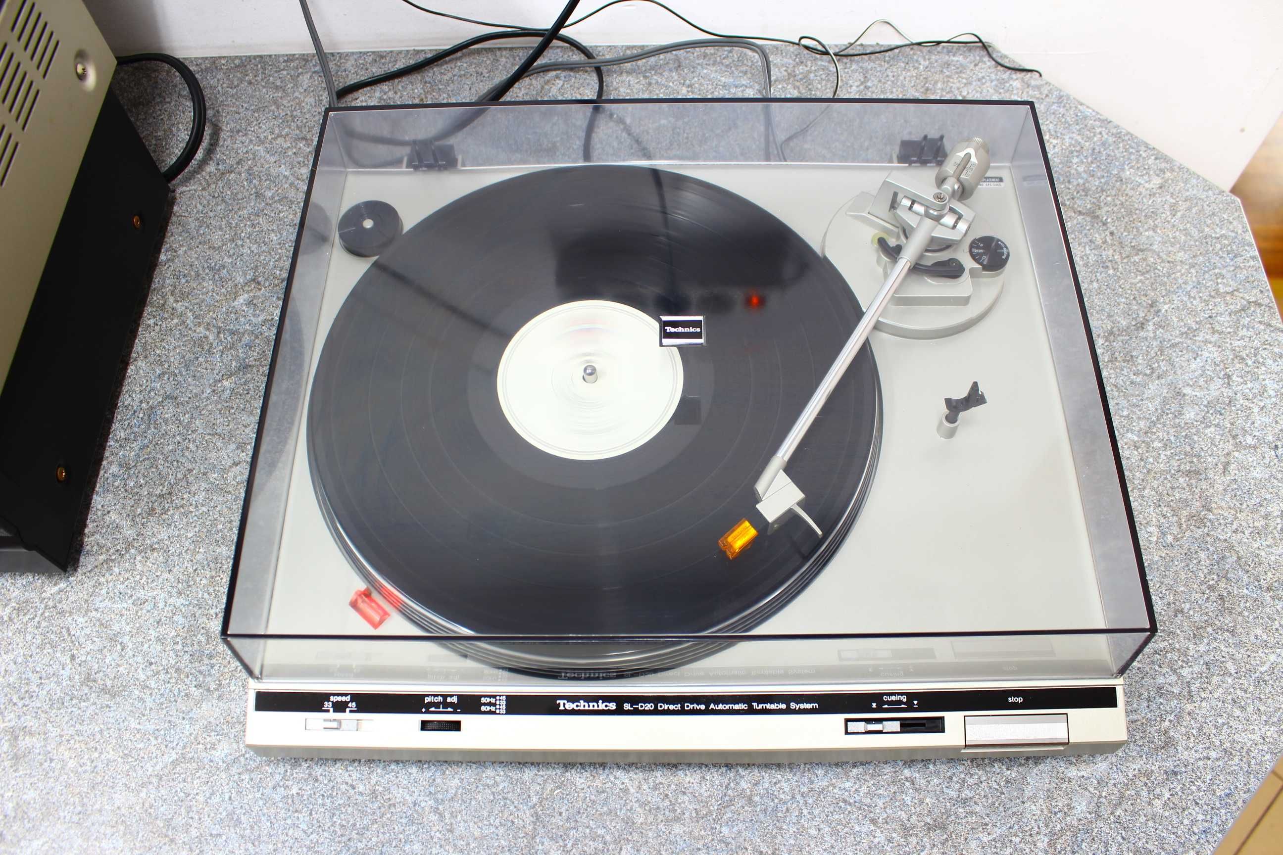 Gramofon Technics SL-D20 Direct  Drive