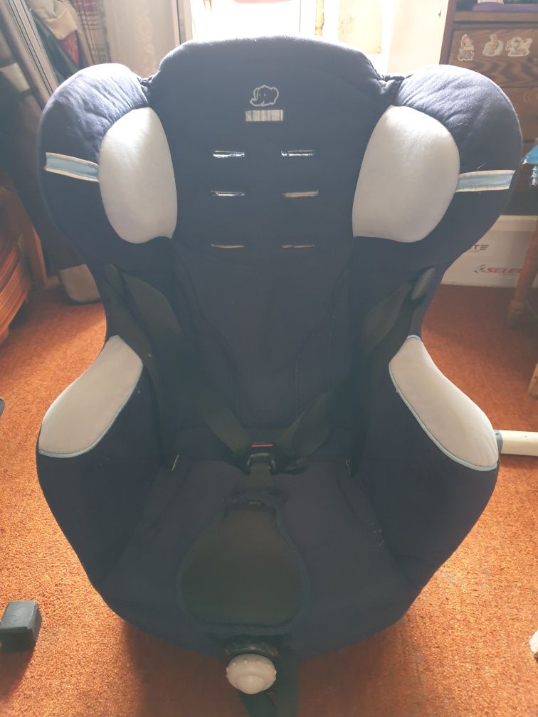 Детское автокресло Bebe Comfort Iseos tt