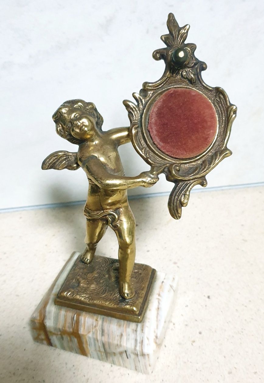 Lindissimo antigo suporte "anjo" de relógio de bolso em bronze
