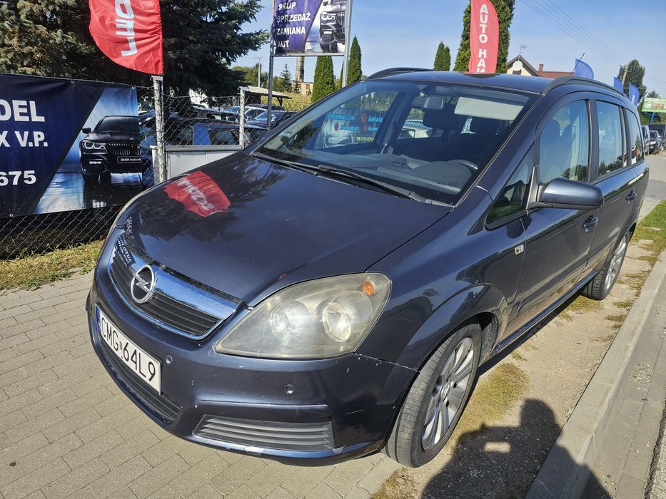 Opel Zafira 1.9tdci 120km 7osobowa nowe amortyzatory Klimatyzacja