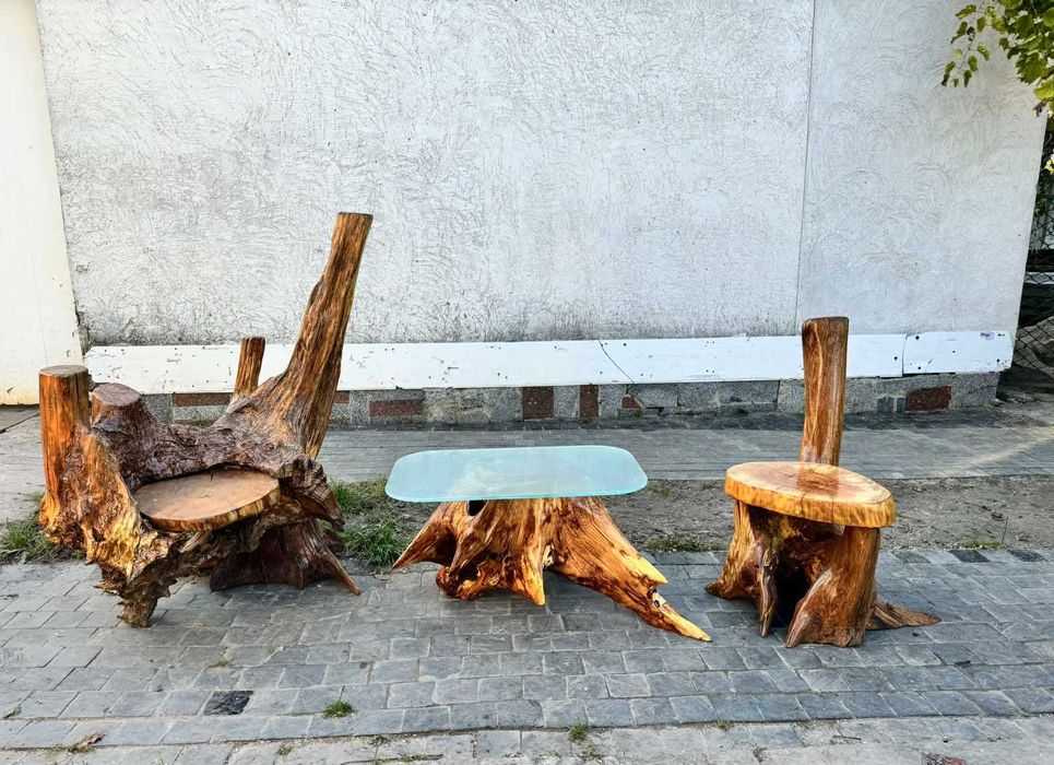 Декоративні вироби з дубових пнів і коренів