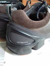 Buty ECCO BIOM r.38