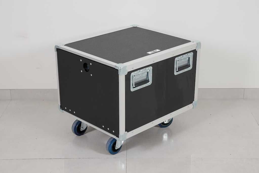 Rack Speedy-BOX 19" - 8U - Com Rodas - Profundidade 550mm