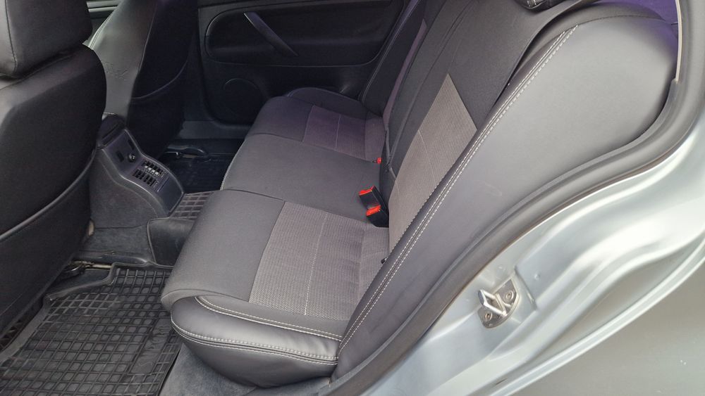 Автомобиль Skoda Superb