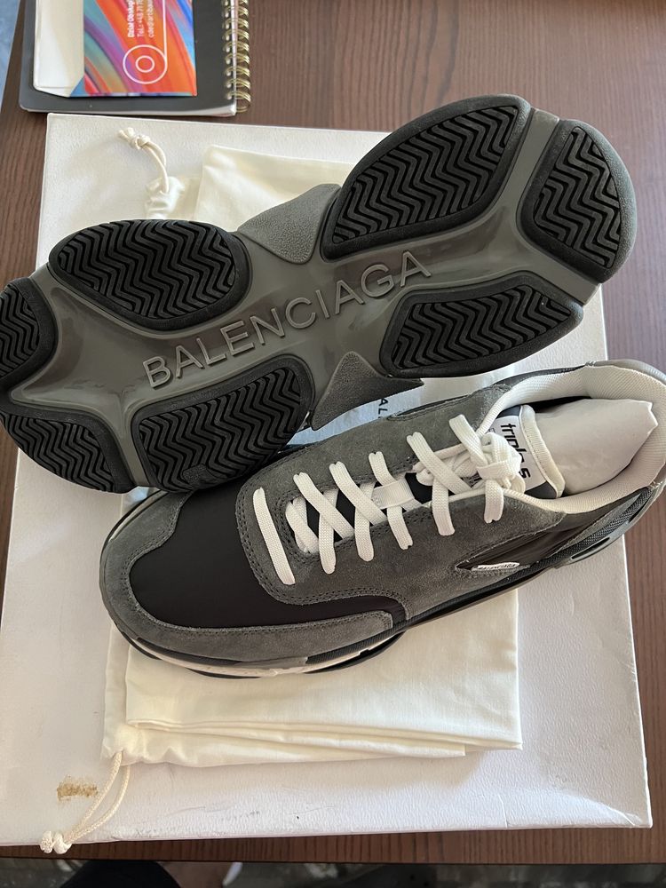 Balenciaga Triple S sneakers buty r. 43 Oryginalne NOWE