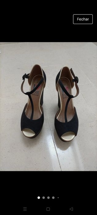 Sandálias salto alto