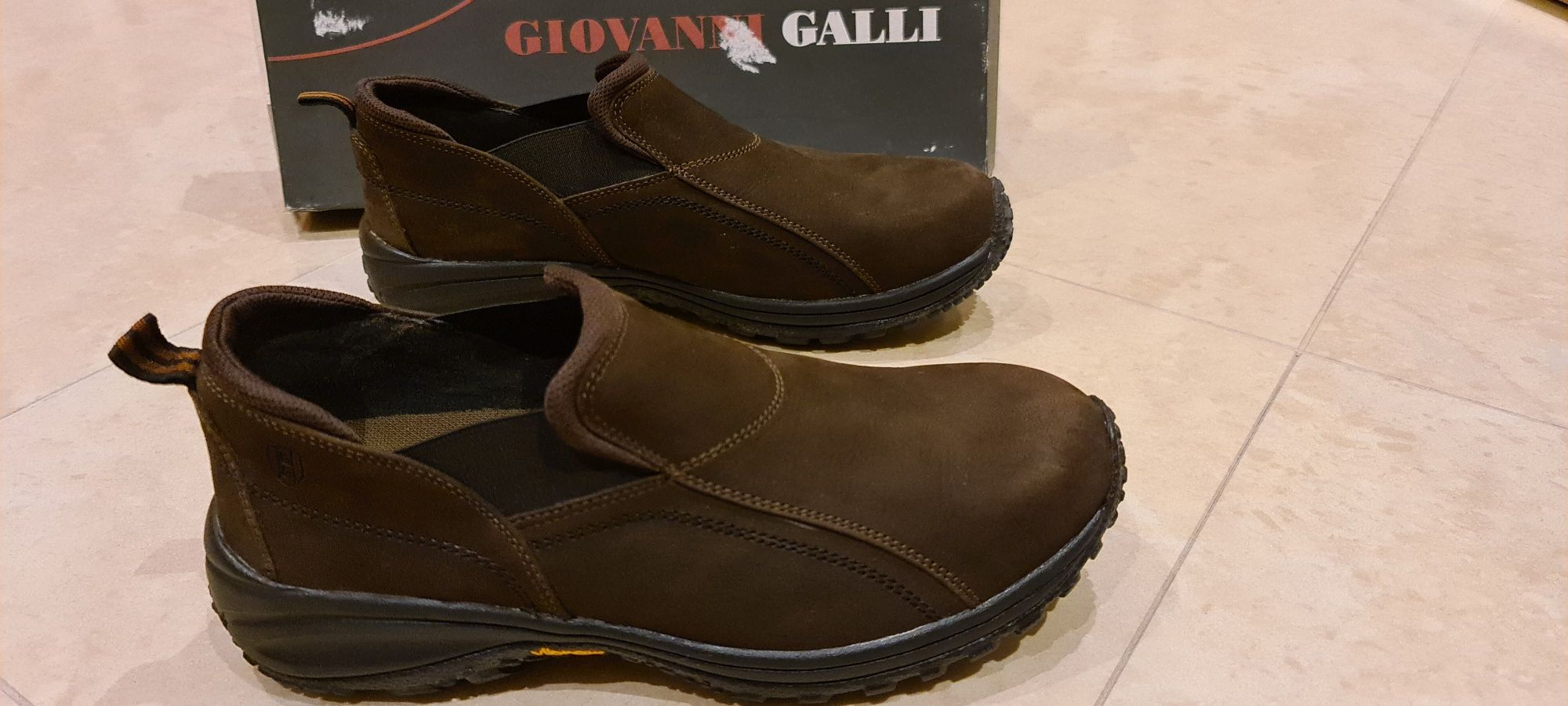Sapatos Desportivos Giovanni Galli tamanho 39