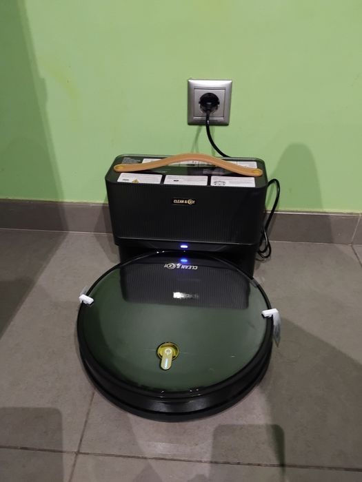 Aspirador Robô  Aspira e Lava