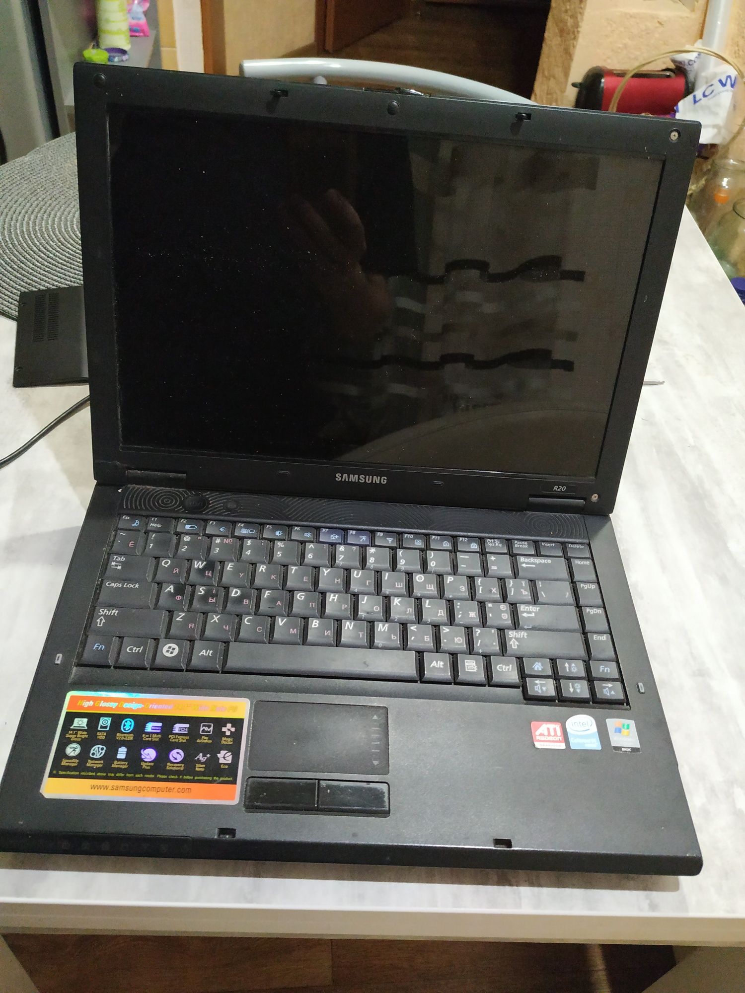 Ноутбук Samsung r20
