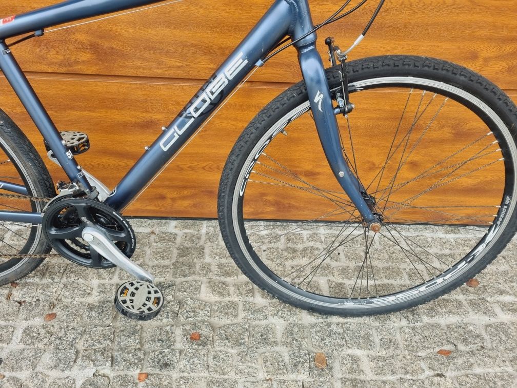 Fitnessowy Specialized Globe, Acera, koła