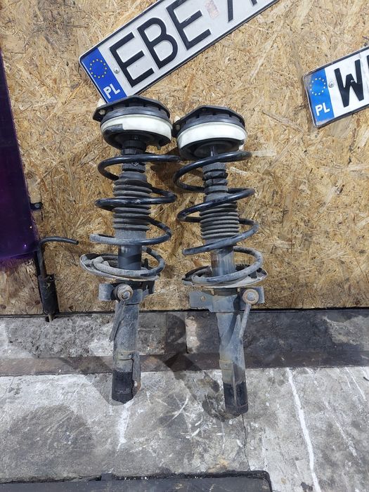 Амортизатори передні Рено Меган 2 Renault Megane 2 стойки