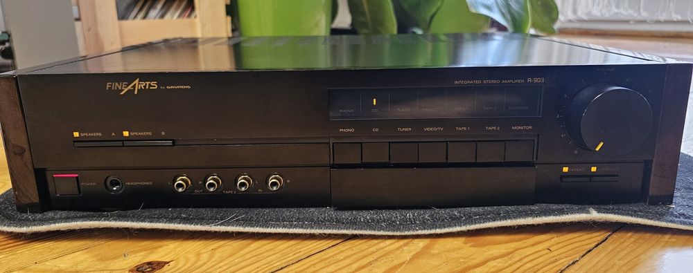 Grundig Fine Arts A-903 zintegrowany wzm. mocy-stan kolekcjonerski