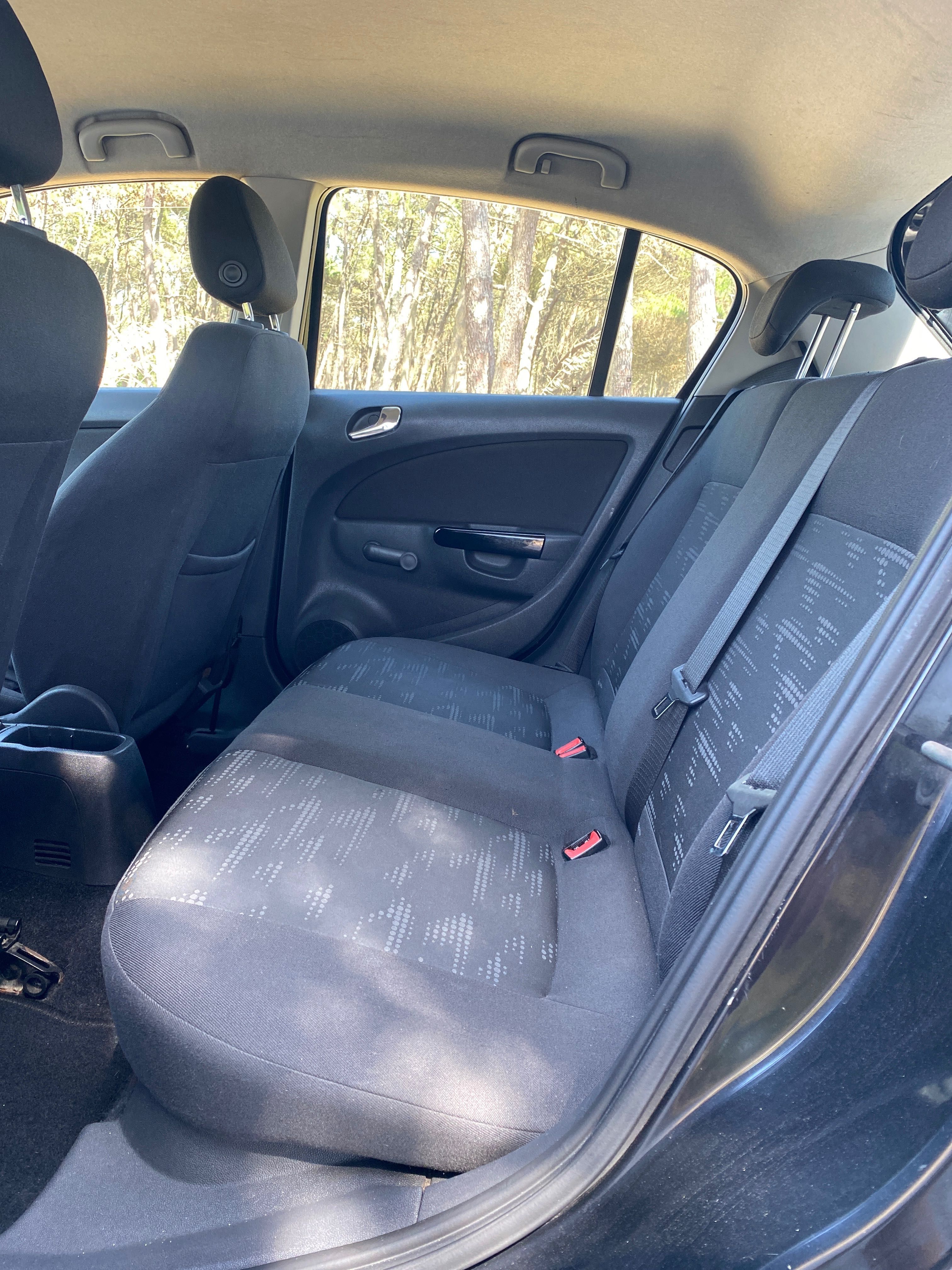 Carro Opel Corsa