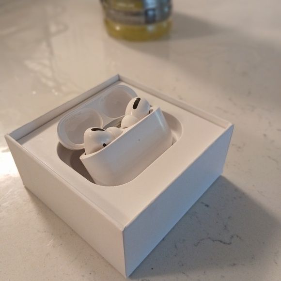 AirPods 2 pro (1st generation) обмін або продаж