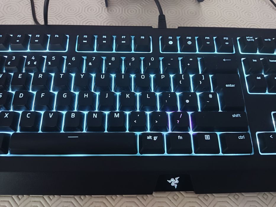 Teclado RAZER Cynosa Chroma, individual light Keys.