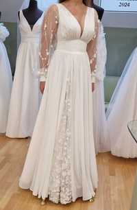 Nowa suknia ślubna z muślinu z kwiatową koronką