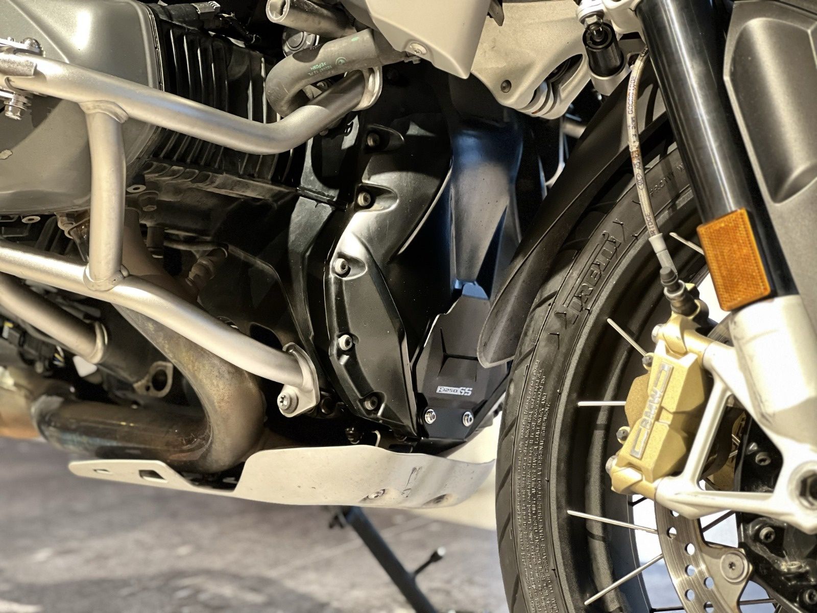 BMW gs 1250 faktura VAT