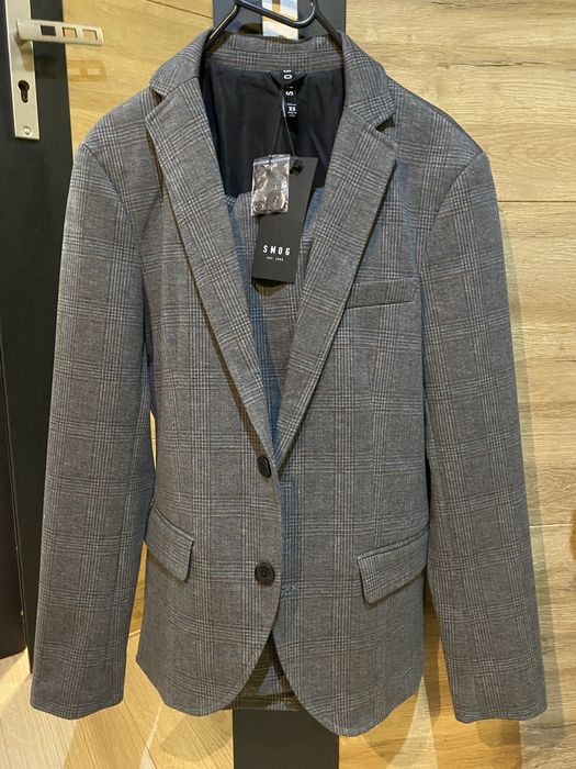 Sprzedam dwa garnitury